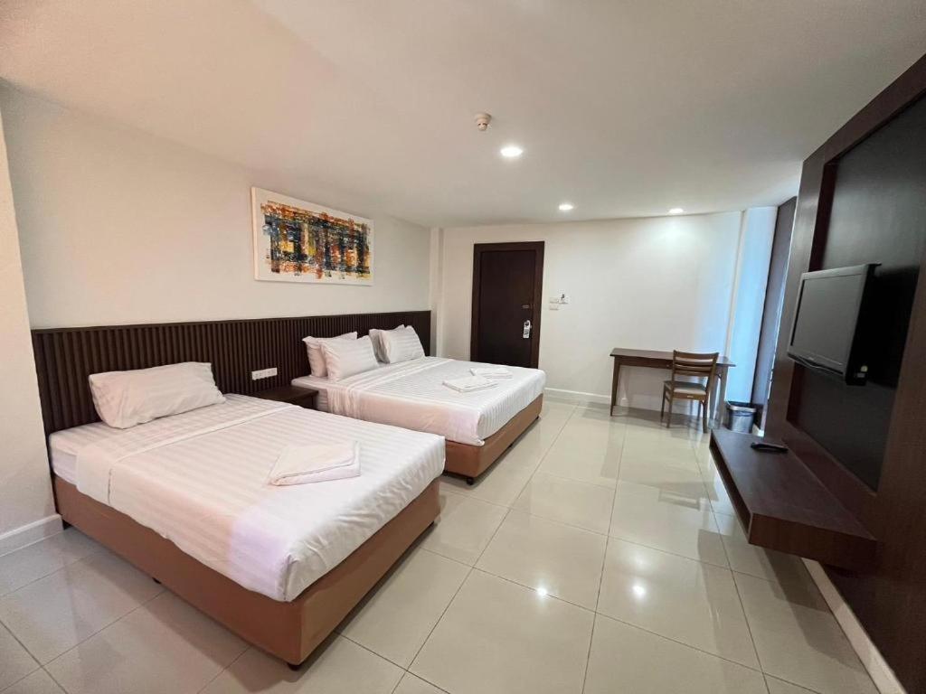 Laemchabang City Hotel Si Racha Exterior photo