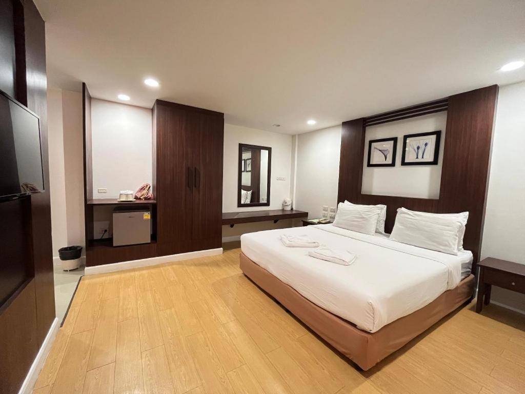 Laemchabang City Hotel Si Racha Exterior photo