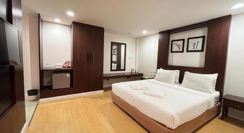 Laemchabang City Hotel Si Racha Exterior photo