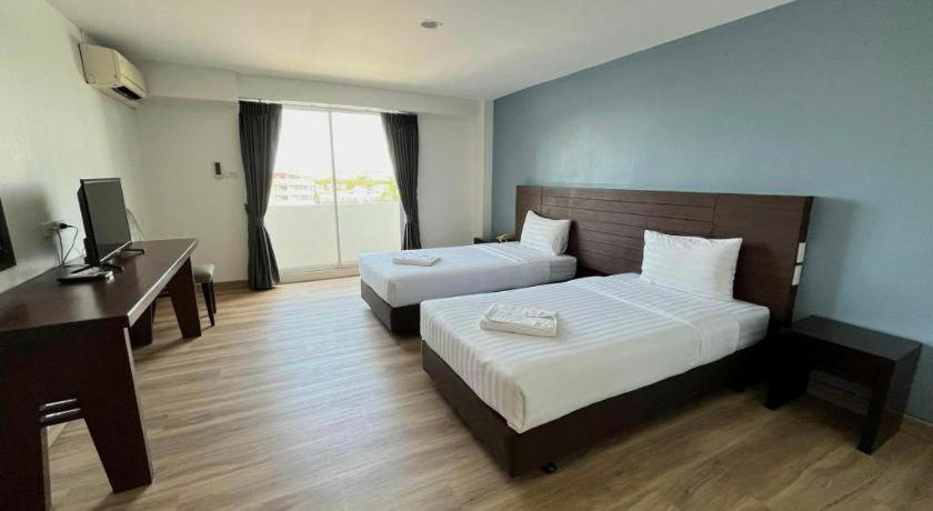 Laemchabang City Hotel Si Racha Exterior photo