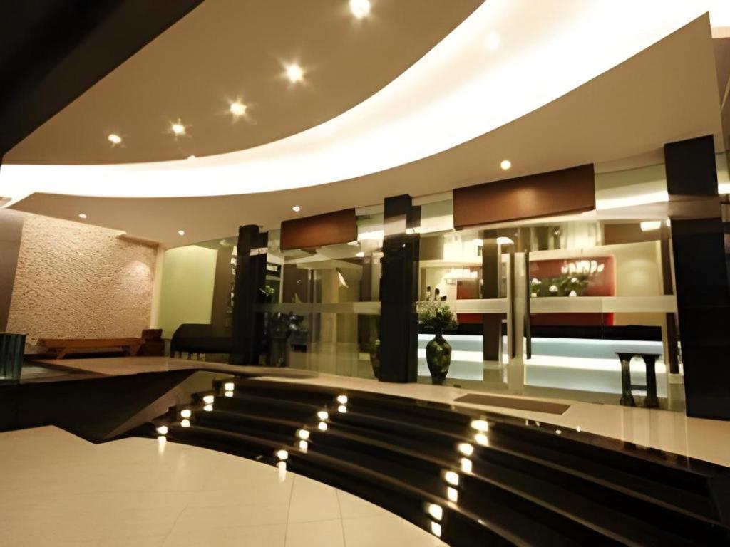 Laemchabang City Hotel Si Racha Exterior photo