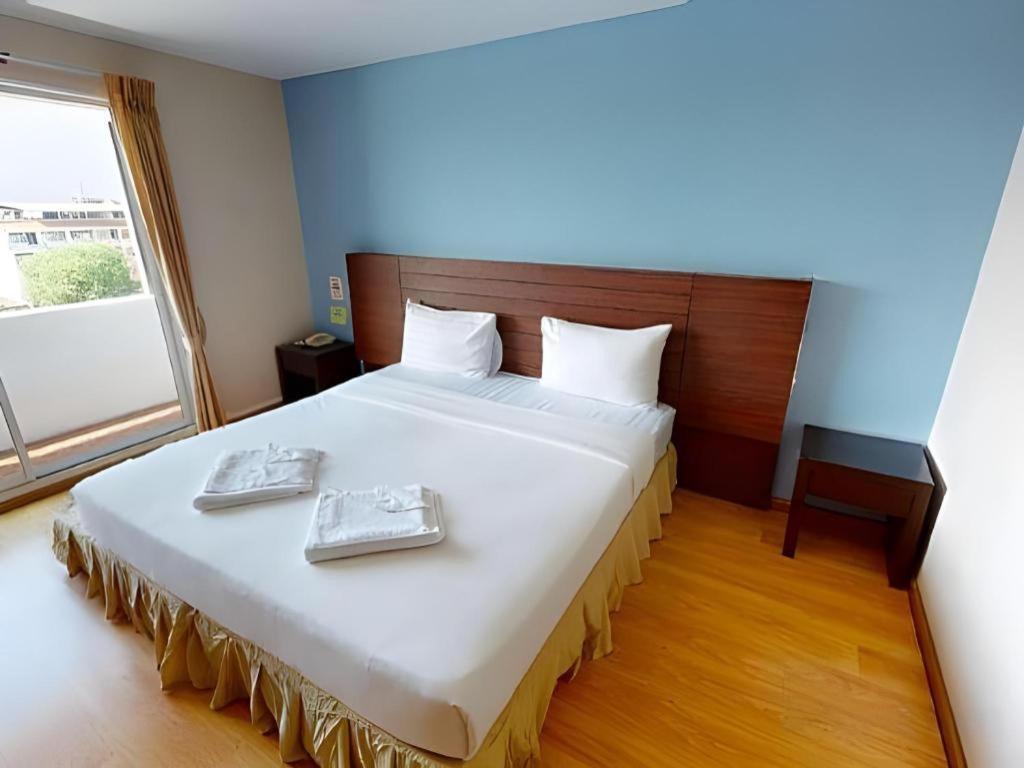 Laemchabang City Hotel Si Racha Exterior photo
